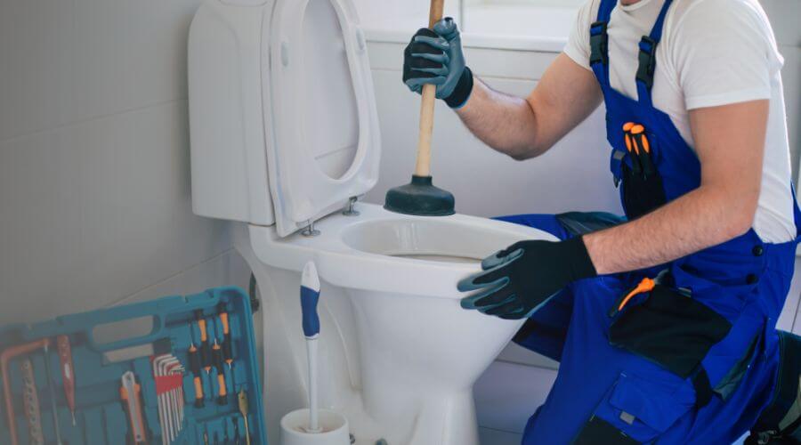 Professional emergency plumbing in Kinsley, KS